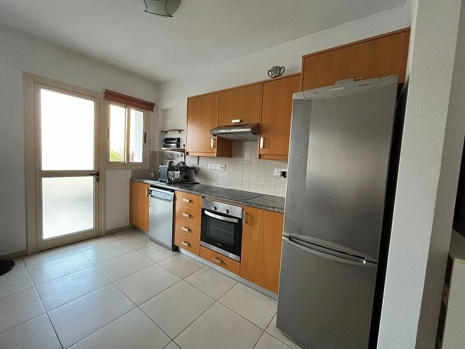 3 Bedroom Apartment for Sale in Paphos – Universal