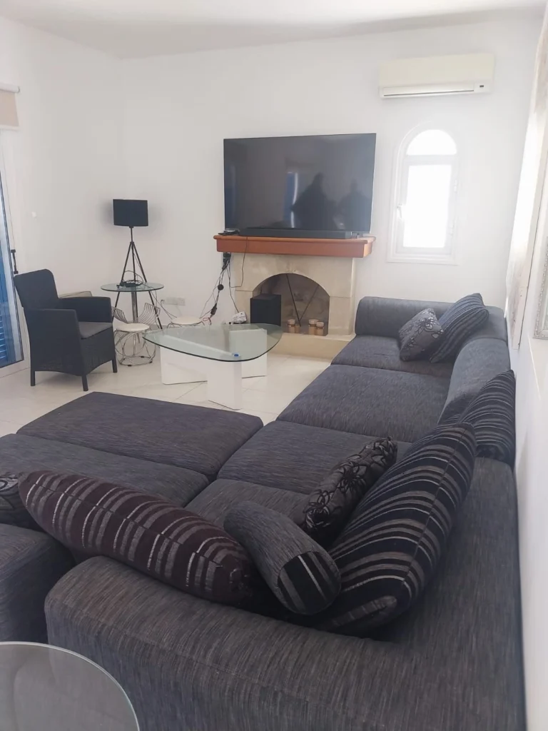 3 Bedroom House for Sale in Pissouri, Limassol District