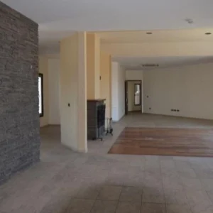 6+ Bedroom House for Sale in Nicosia District