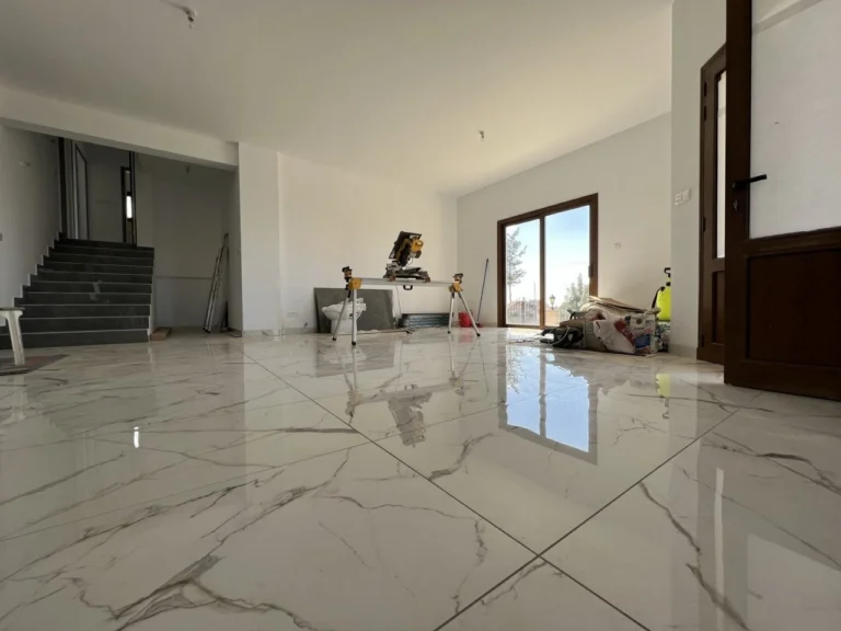 6+ Bedroom House for Sale in Paphos – Emba