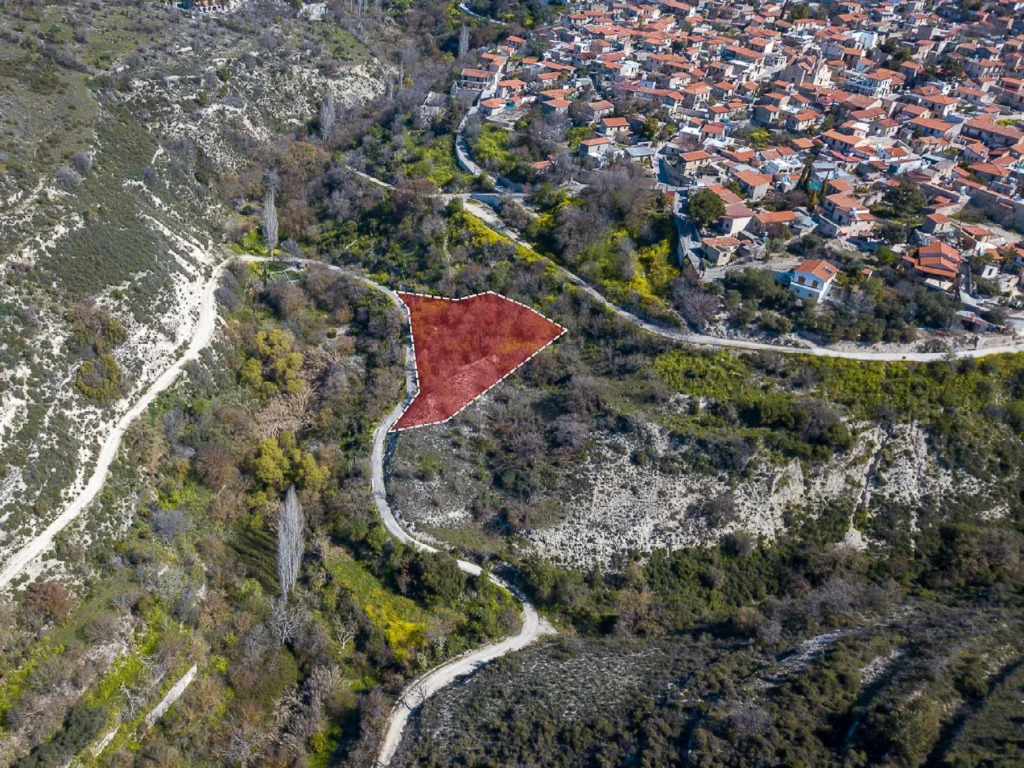 1,673m² Plot for Sale in Arsos, Limassol District