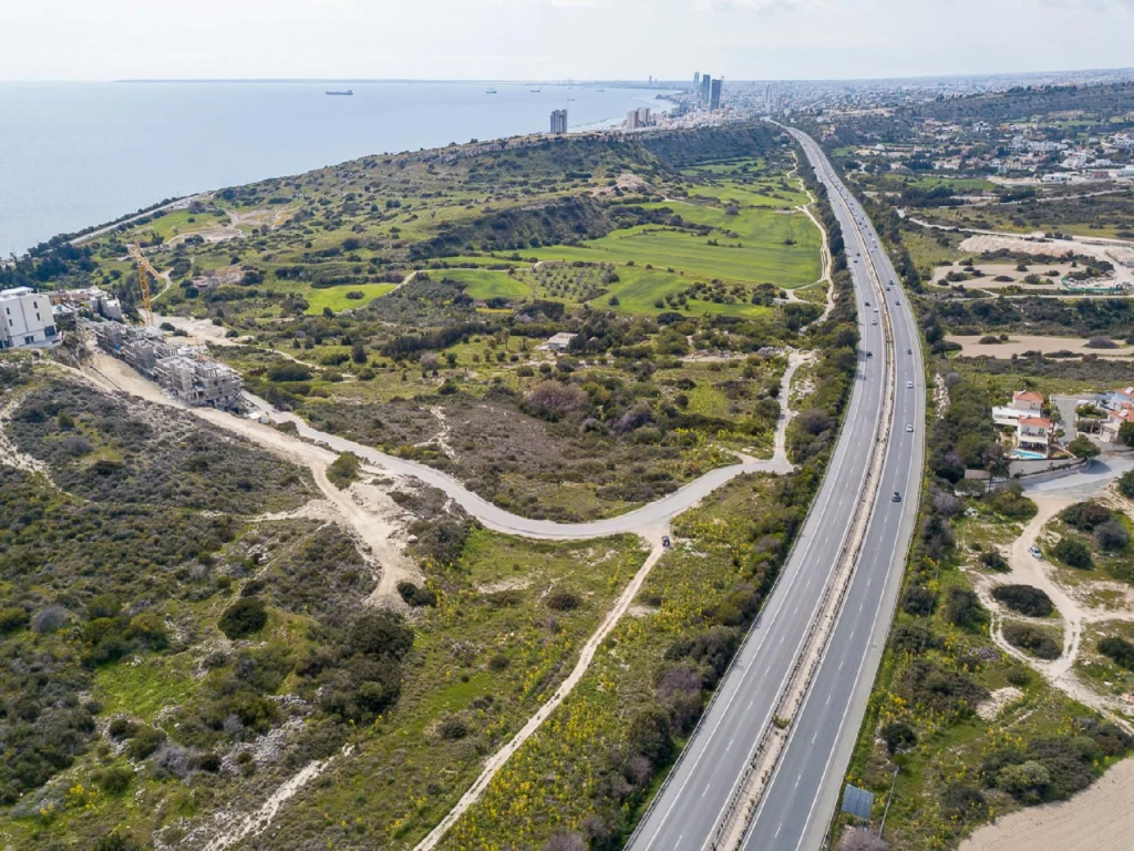 16,846m² Plot for Sale in Agios Tychonas, Limassol District