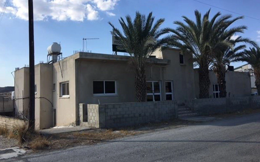 381m² Commercial for Sale in Aradippou, Larnaca District