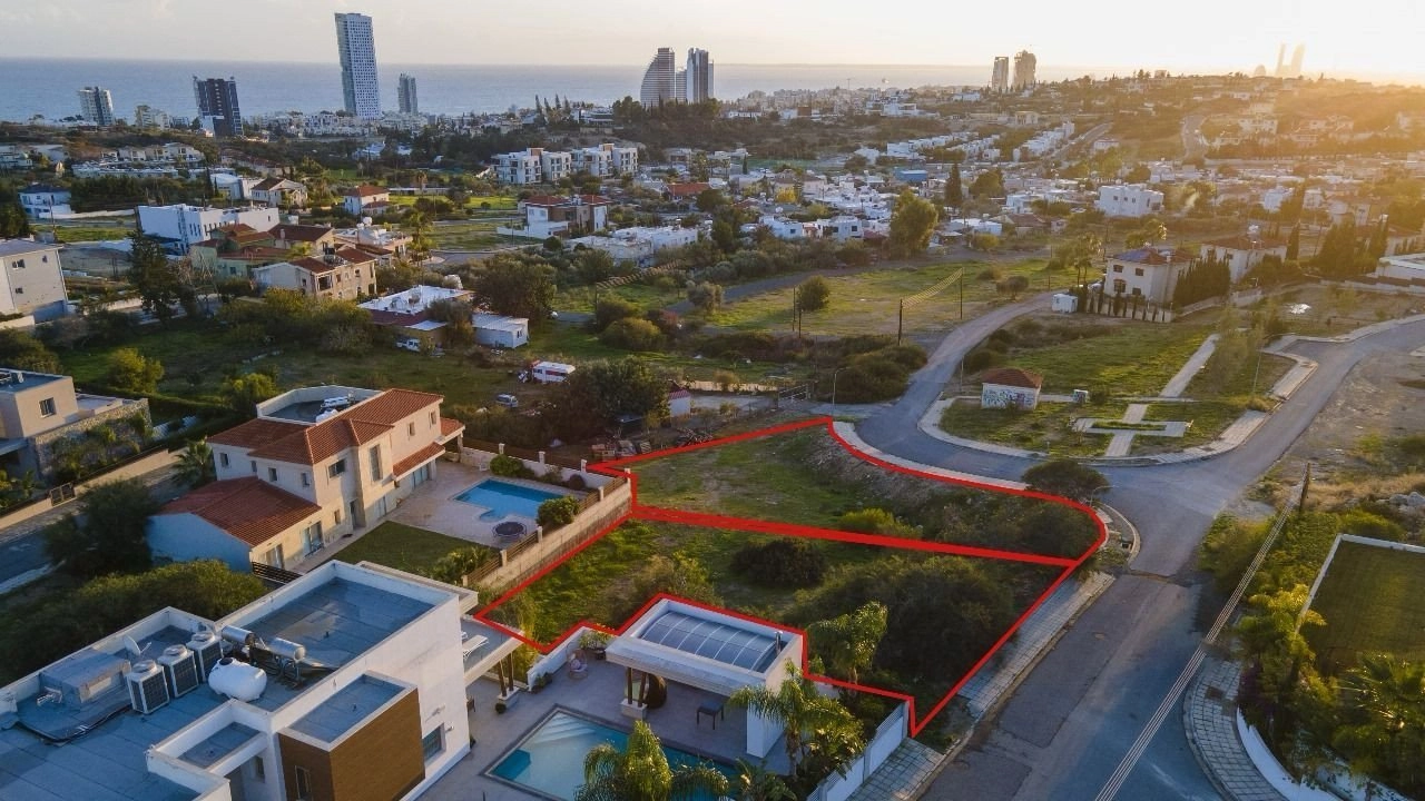 1,562m² Plot for Sale in Limassol District