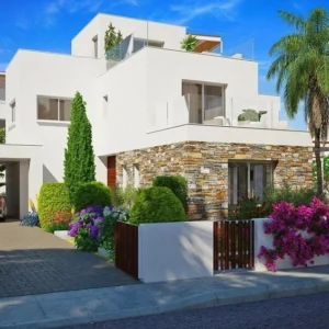 4 Bedroom House for Sale in Kato Paphos