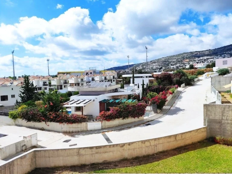 3 Bedroom House for Sale in Pegeia, Paphos District