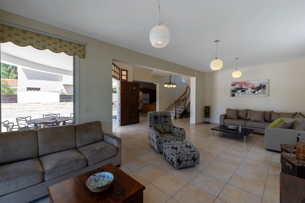 3 Bedroom House for Sale in Meneou, Larnaca District