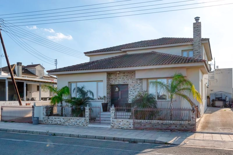 4 Bedroom House for Sale in Frenaros, Famagusta District