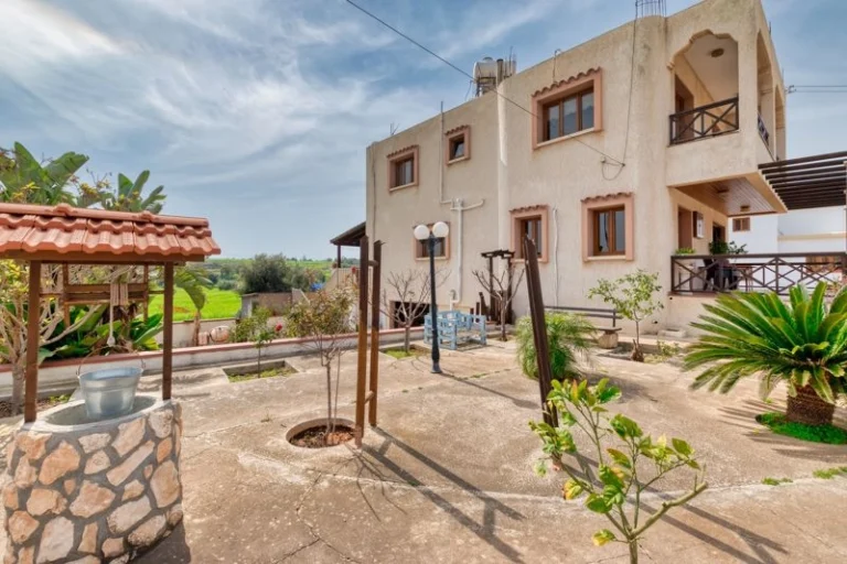 4 Bedroom Villa for Sale in Ormideia, Larnaca District