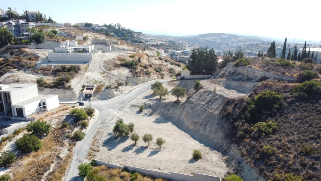 2,700m² Plot for Sale in Limassol District