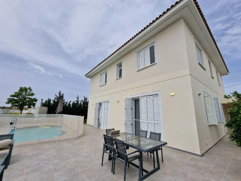 Cheap Houses and Villas for Sale Nicosia up to 600000 euro