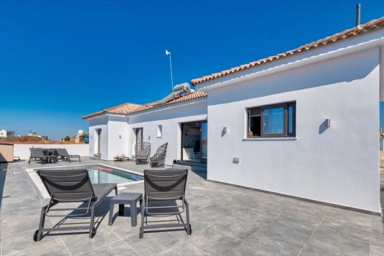 2 Bedroom House for Sale in Frenaros, Famagusta District