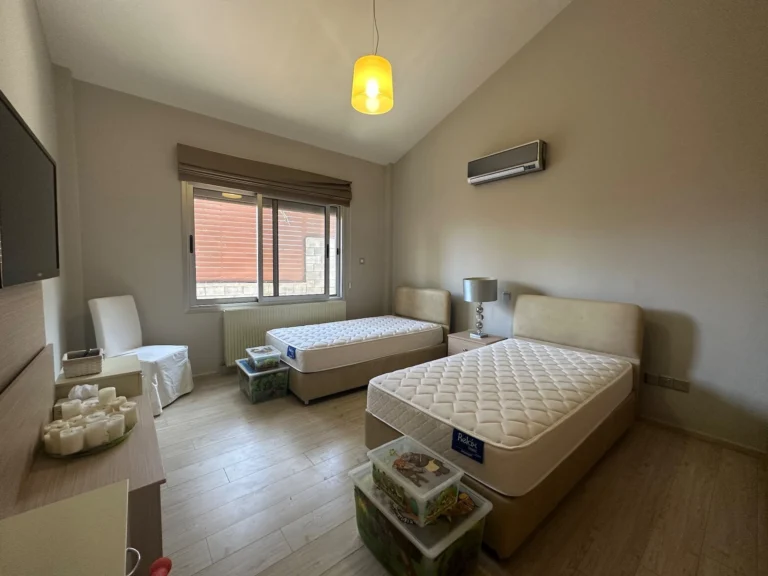 3 Bedroom House for Sale in Moniatis, Limassol District