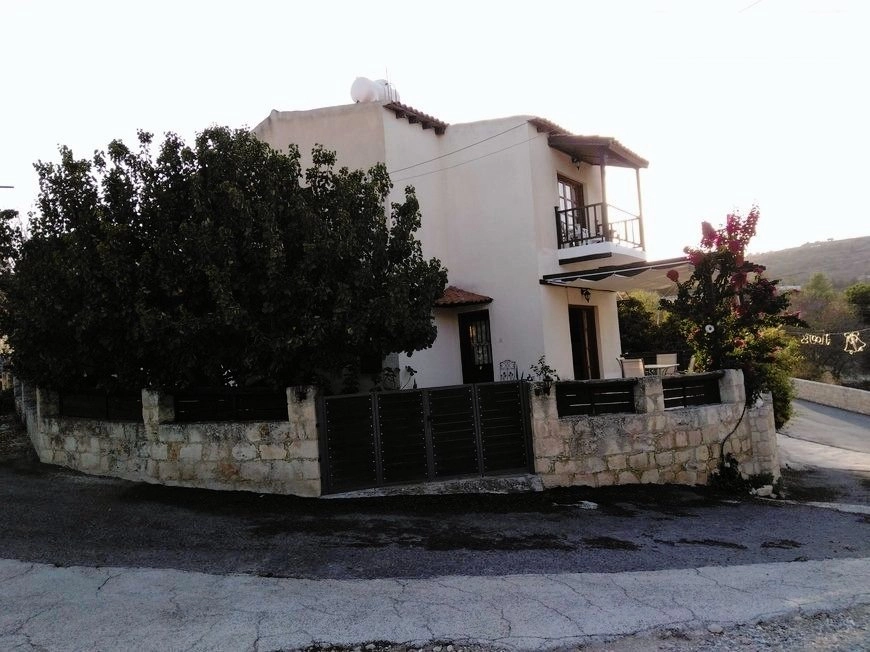 3 Bedroom House for Sale in Kritou Tera, Paphos District