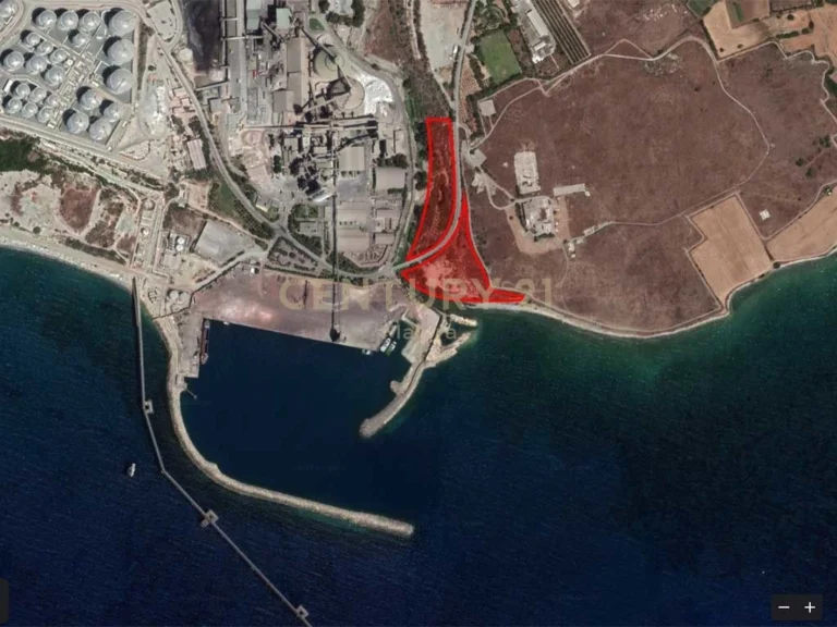 26,000m² Plot for Sale in Mari, Larnaca District