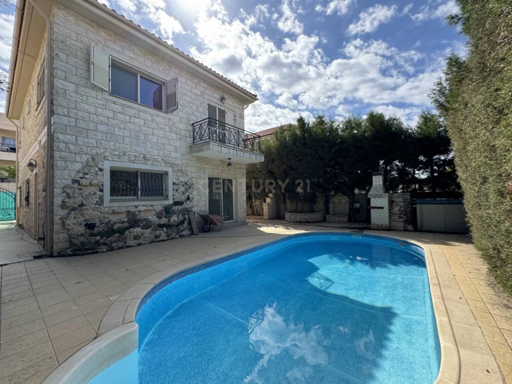 3 Bedroom House for Sale in Pyrgos Lemesou, Limassol District