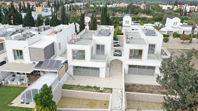 Cheap Houses and Villas for Sale Larnaca up to 800000 euro