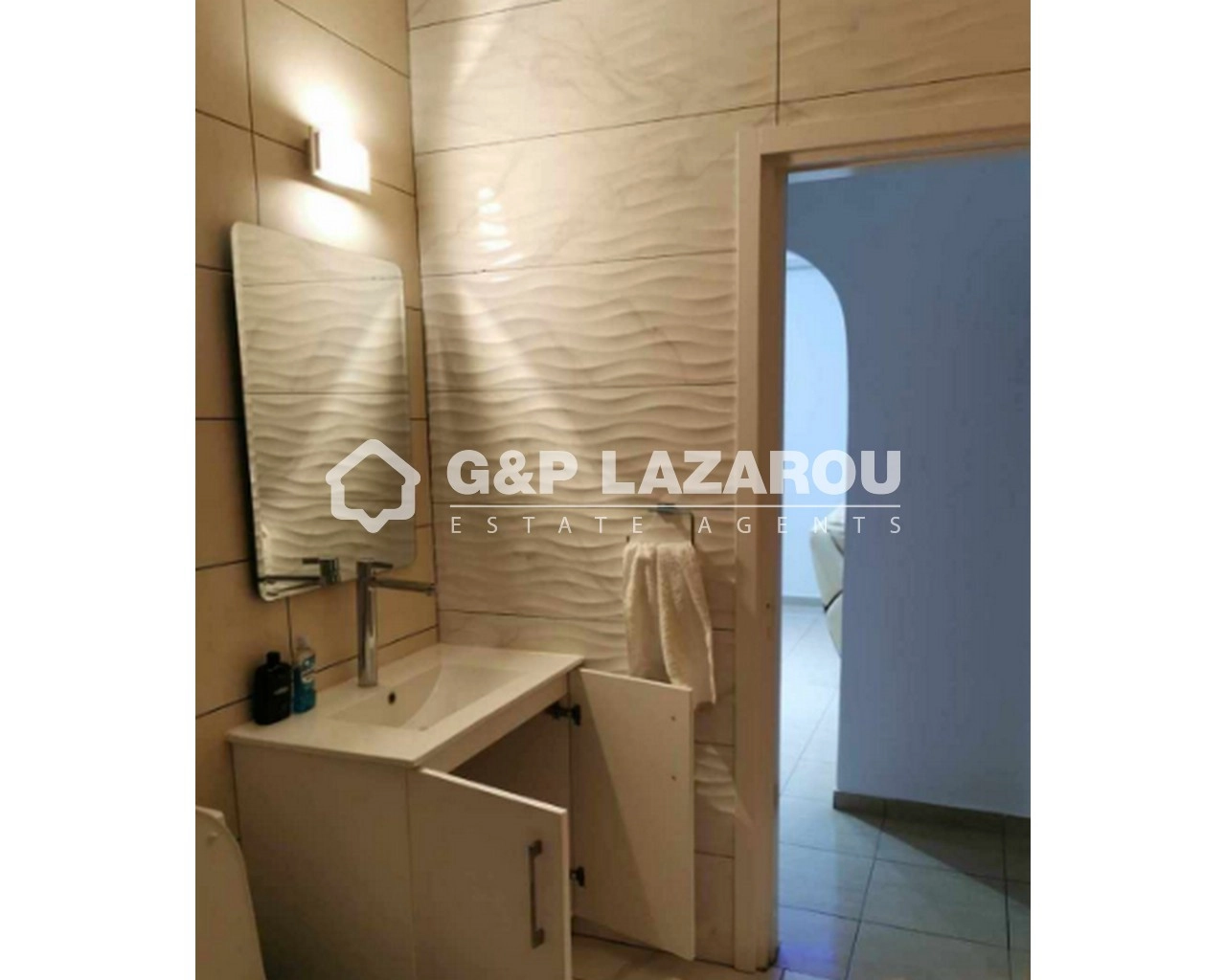 2 Bedroom Apartment for Sale in Paphos – Universal
