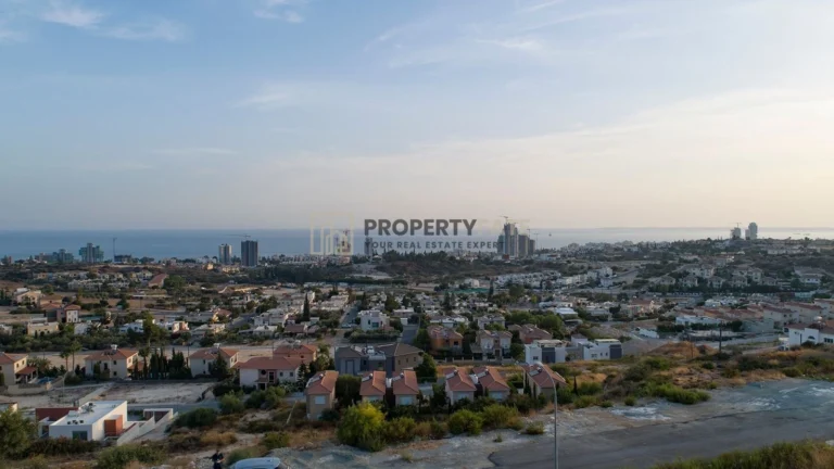 6+ Bedroom House for Sale in Mouttagiaka, Limassol District