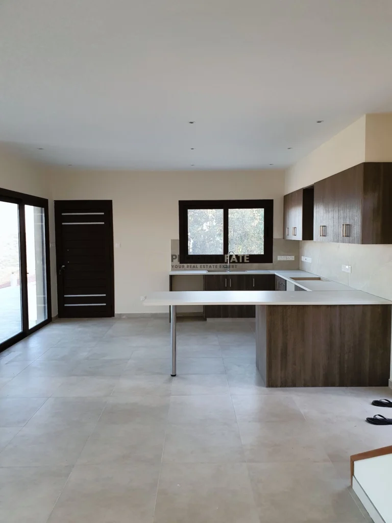 3 Bedroom House for Sale in Parekklisia, Limassol District