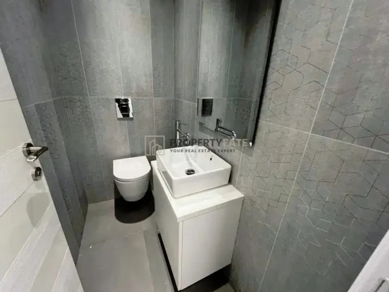 100m² Office for Rent in Limassol – Neapolis