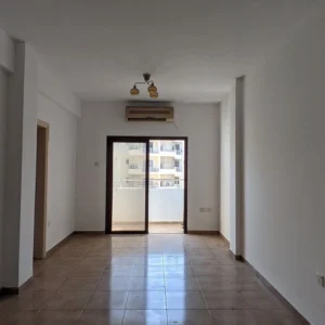 2 Bedroom Apartment for Sale in Larnaca – Sotiros