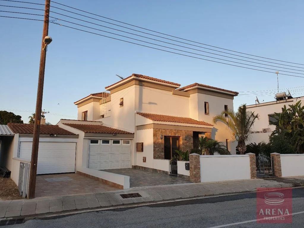 5 Bedroom House for Sale in Kiti, Larnaca District