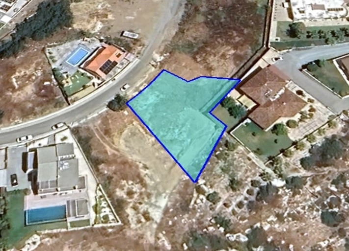 950m² Plot for Sale in Parekklisia, Limassol District