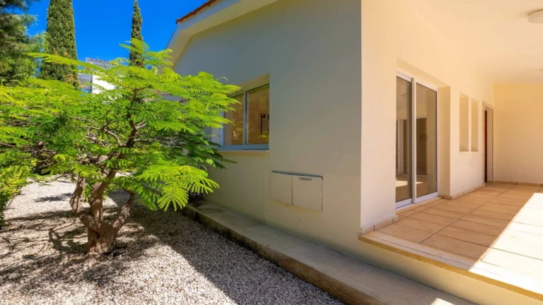 3 Bedroom House for Sale in Coral Bay, Paphos District