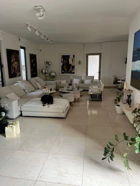 Cheap Houses and Villas for Sale Nicosia up to 900000 euro