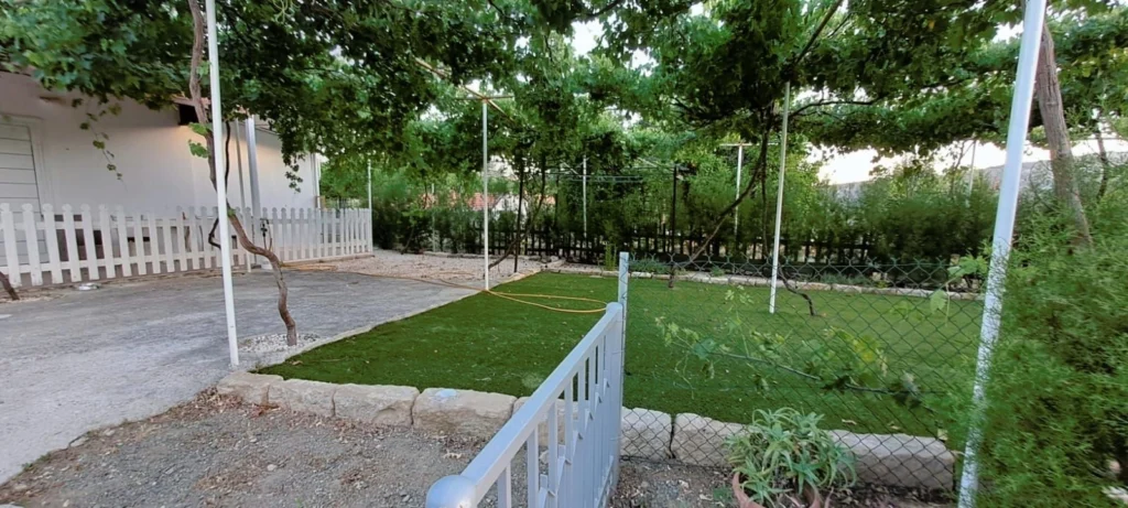 2 Bedroom House for Rent in Trimiklini, Limassol District