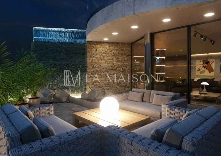 5 Bedroom Apartment for Sale in Limassol District