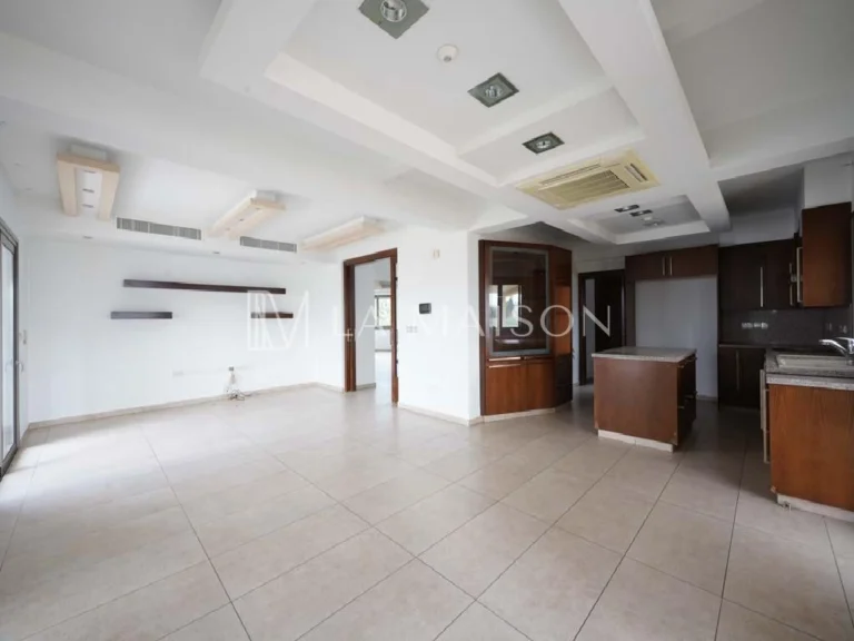 322m² House for Sale in Strovolos, Nicosia District