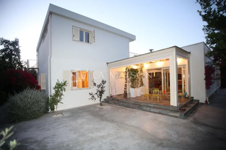 4 Bedroom House for Sale in Nicosia – Agios Andreas