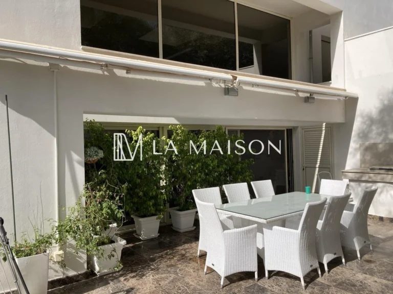 5 Bedroom House for Sale in Engomi, Nicosia District