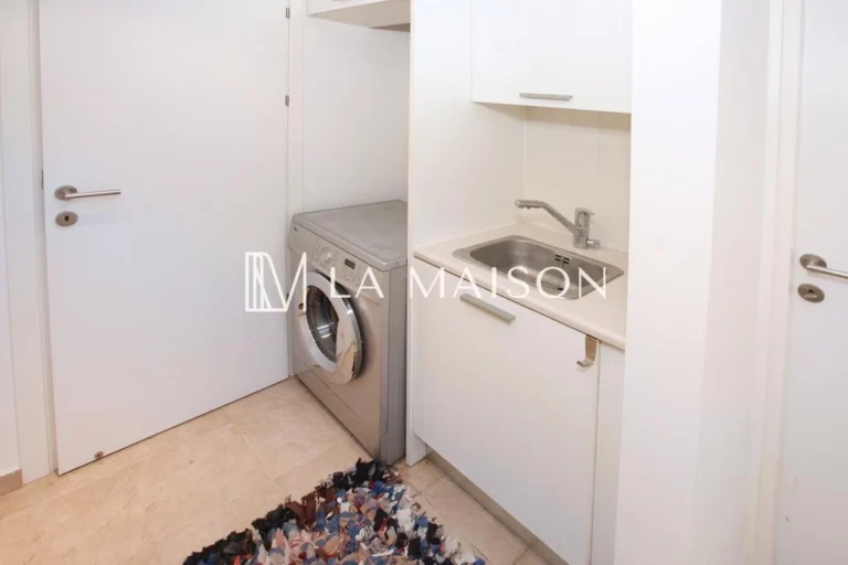 4 Bedroom Apartment for Sale in Engomi, Nicosia District