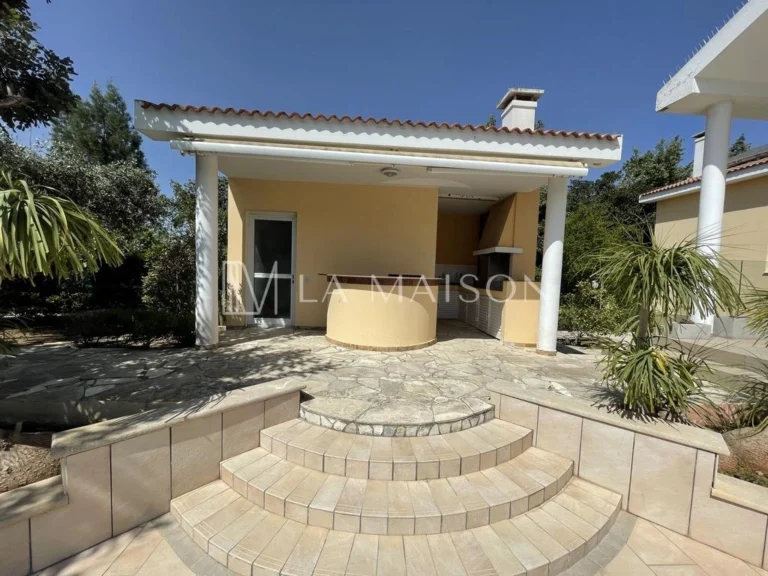 6+ Bedroom House for Sale in Geri, Nicosia District