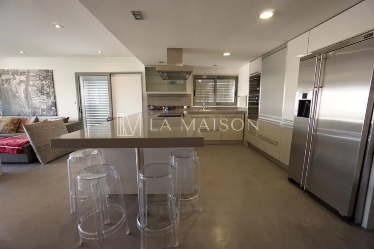 2 Bedroom Apartment for Sale in Nicosia District