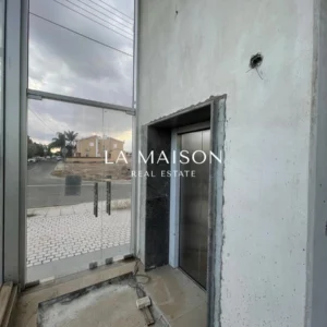 1031m² Building for Sale in Strovolos, Nicosia District