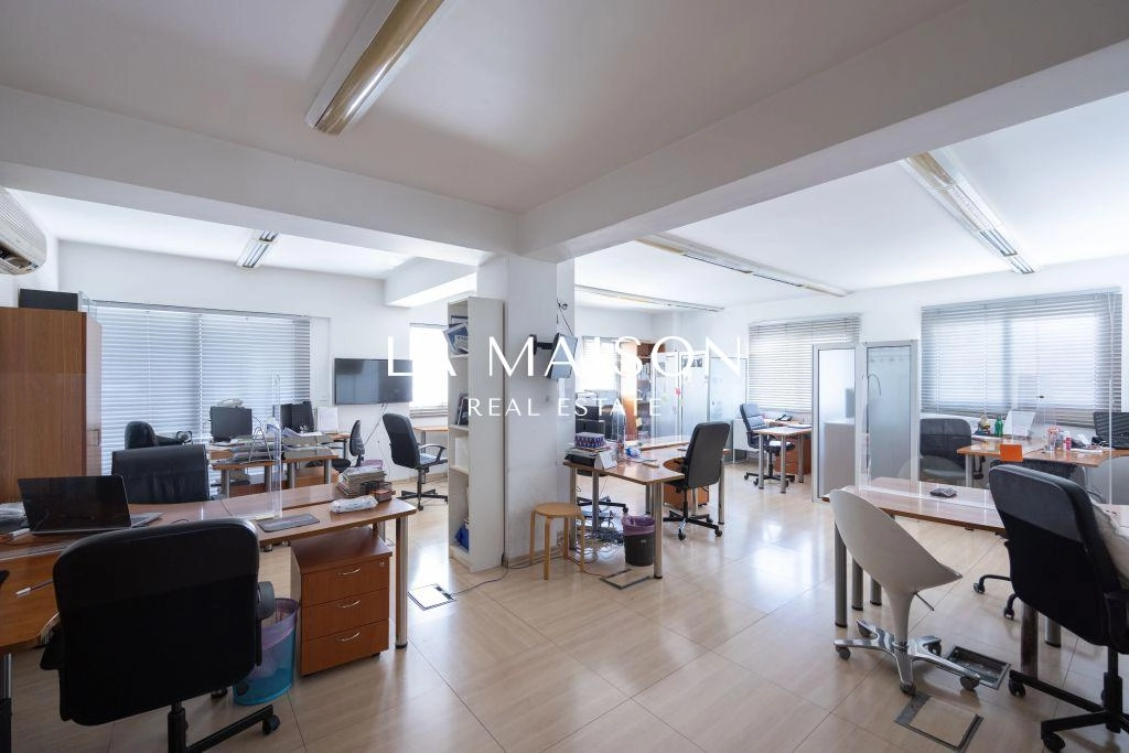 416m² Office for Sale in Engomi, Nicosia District