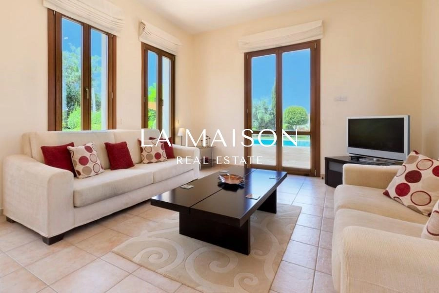 3 Bedroom House for Sale in Kouklia, Paphos District