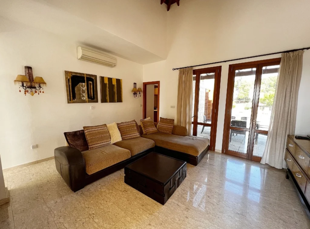 3 Bedroom House for Sale in Kouklia, Paphos District