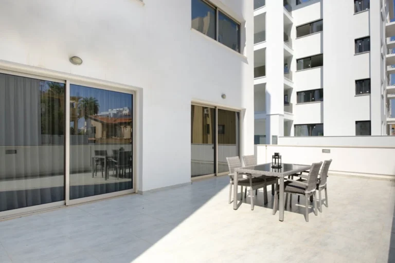 2 Bedroom Apartment for Rent in Larnaca District