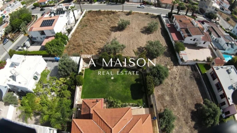 315m² House for Sale in Latsia, Nicosia District