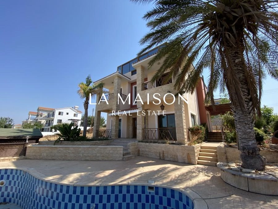 4 Bedroom House for Sale in Konia, Paphos District