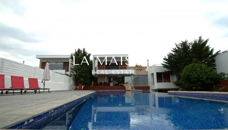 5 Bedroom House for Sale in Latchi (Lakki / Latsi), Paphos District