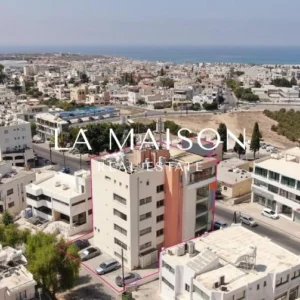 1341m² Building for Sale in Kato Paphos