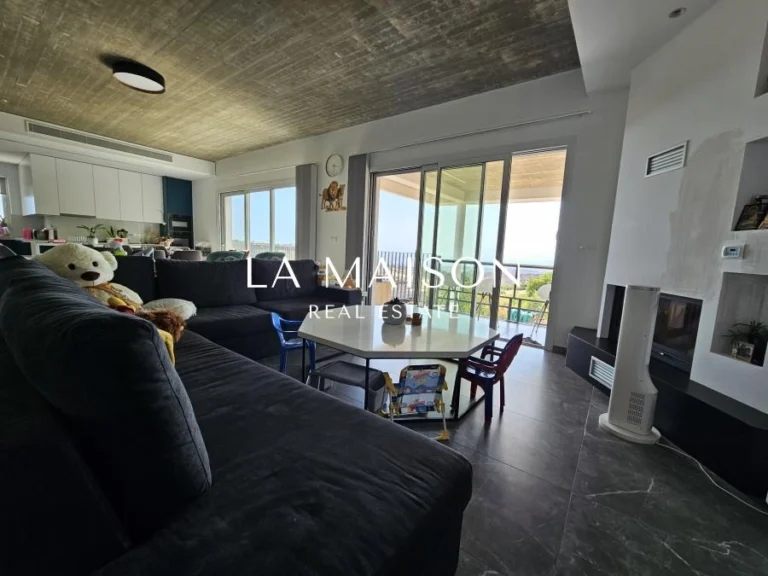 4 Bedroom House for Sale in Armou, Paphos District