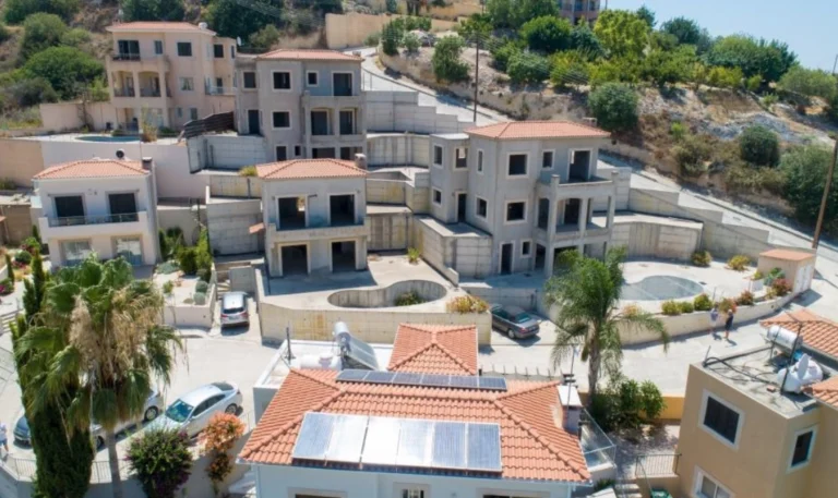 Cheap Houses and Villas for Sale Paphos up to 300000 euro