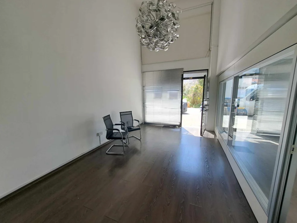 80m² Office for Rent in Larnaca District